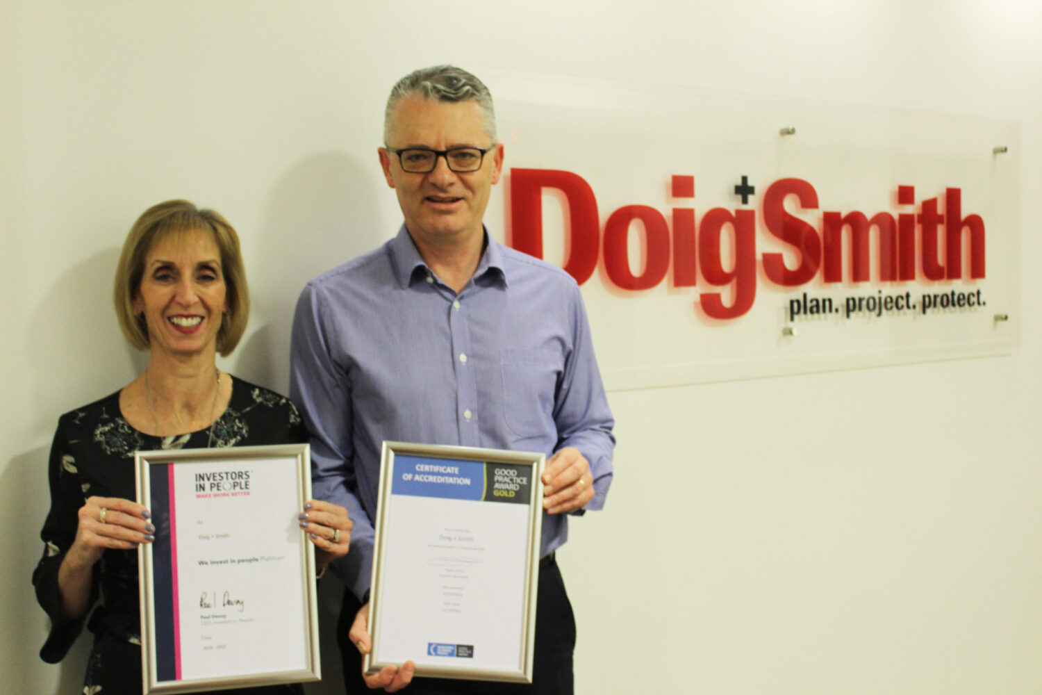 Double Celebration as Doig+Smith Receives Platinum and Gold Awards from Investors in People.