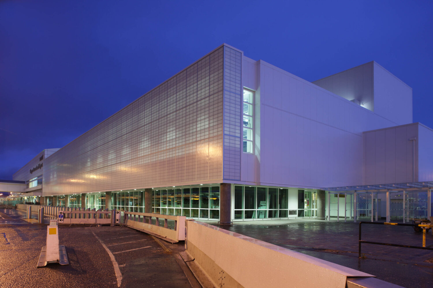 Glasgow Airport Skyhub